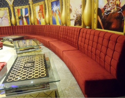 Sofa Karaoke 05